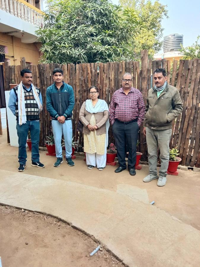 Sadhna Sadan Homestay Panna Madla エクステリア 写真