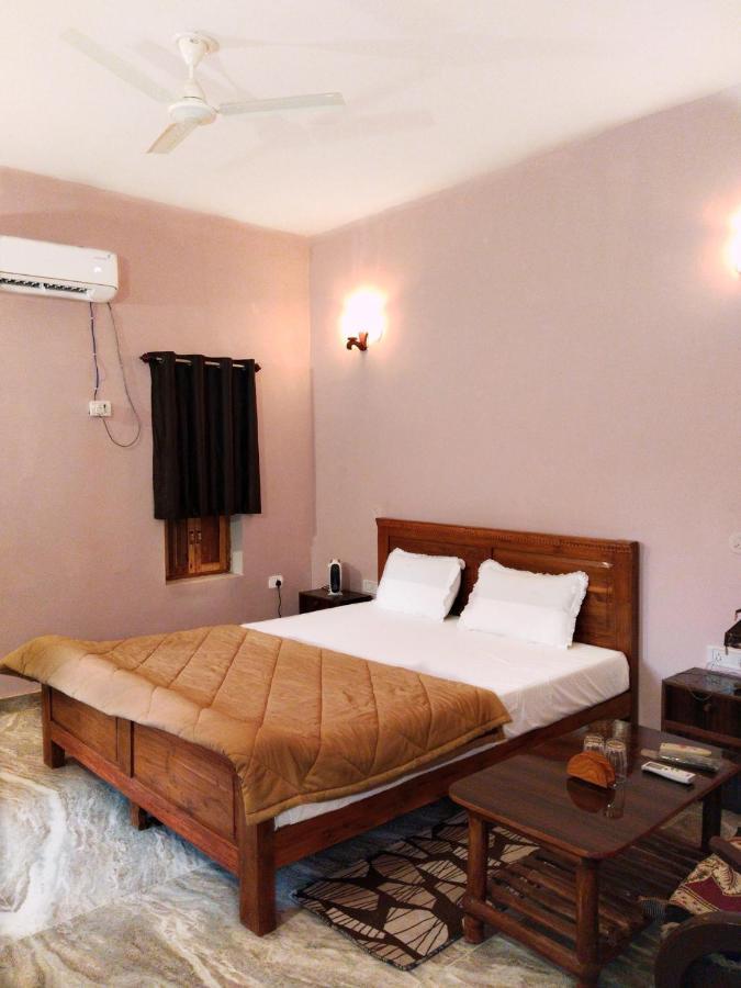 Sadhna Sadan Homestay Panna Madla エクステリア 写真