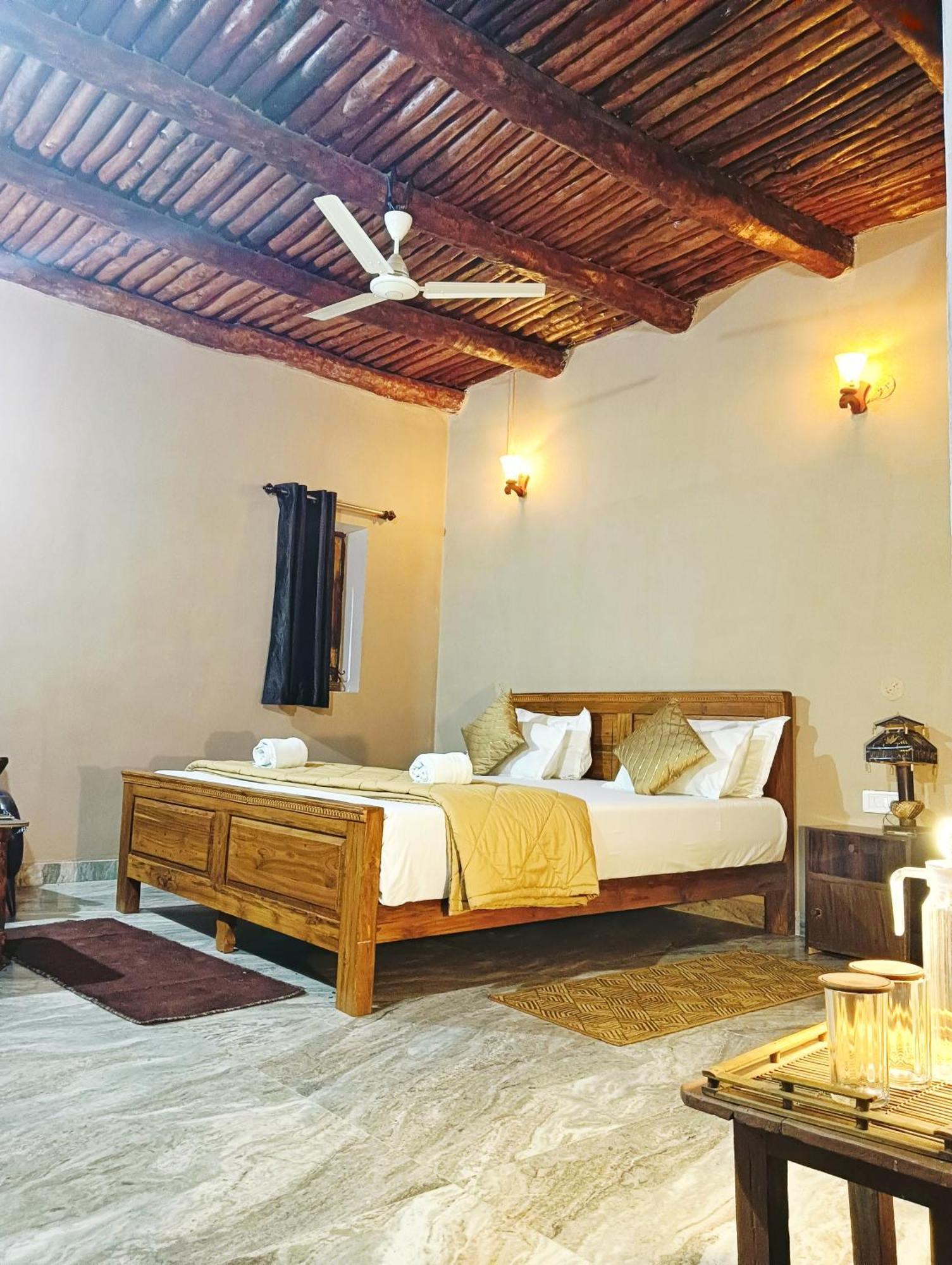 Sadhna Sadan Homestay Panna Madla エクステリア 写真